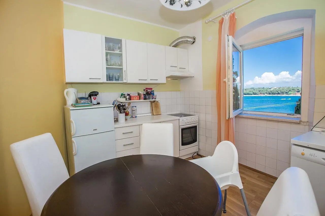 Old Town Apartment Poreč 0*,